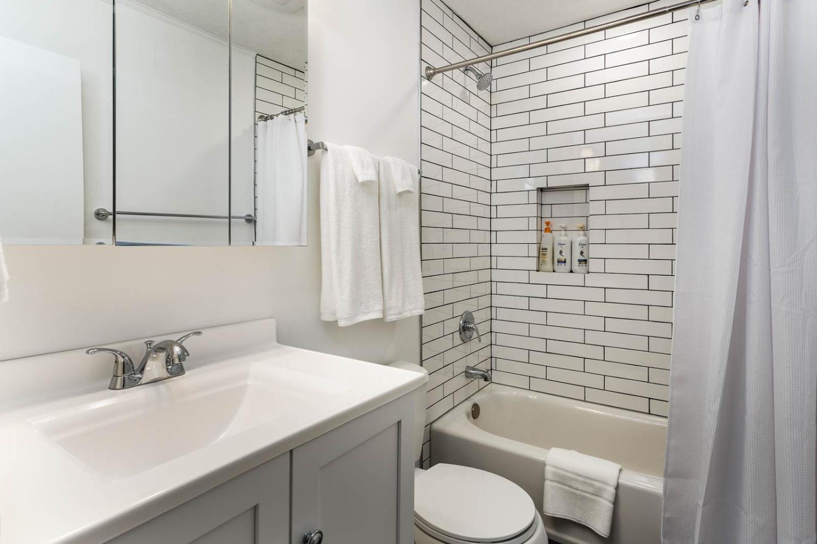 헨더슨빌 Hendo Hideaway A 2Bed/1Bath 아파트 외부 사진